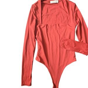 Quinsen Long Sleeve Orange Body Suit - S